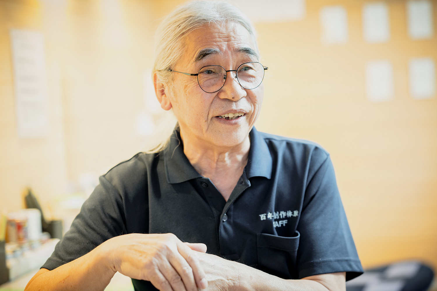 「百年石別邸」の山口猛さん