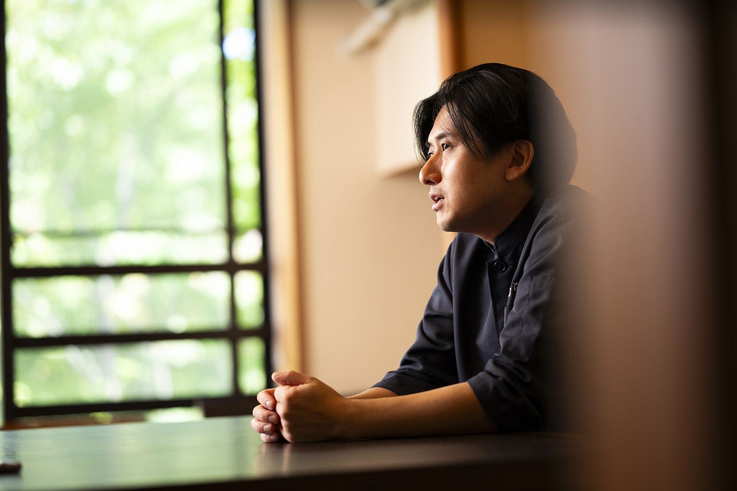 田村さんは「草津は小さい宿が生き残り、共存共栄で困難を乗り越えてきた」と語る