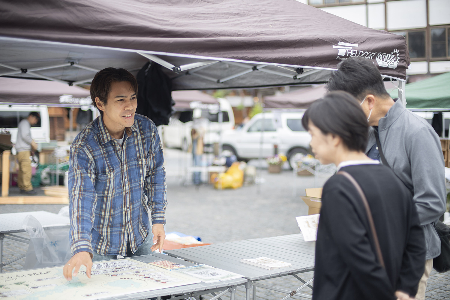 <草津温泉観光協会DMO人材育成部会の協賛のもと実現したCO-AKINAIマルシェ。地域からの後押しが、この挑戦を支えた>