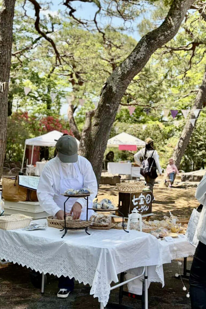着物姿でベーグルを焼く日まで。「七宝ベーグル」草津から繋ぐ温かなご縁